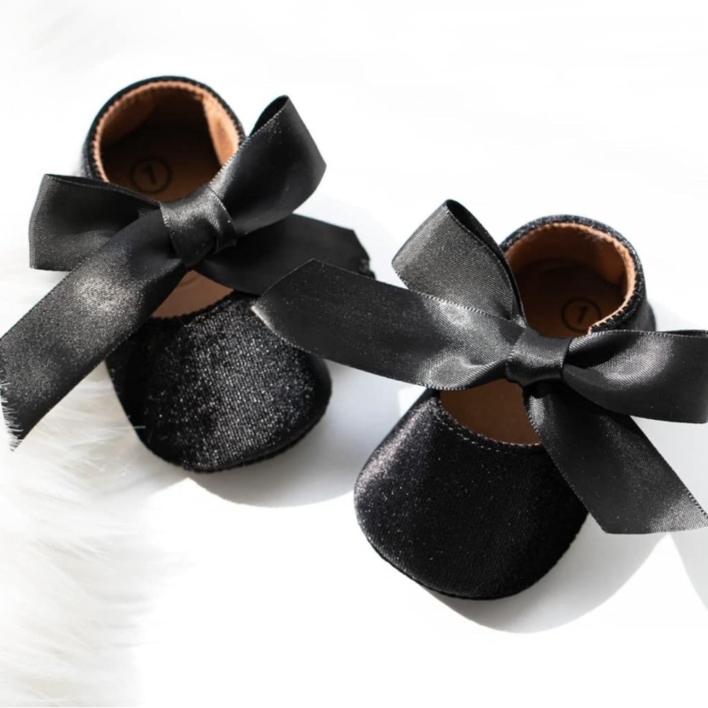Black KIDSUN Baby Girls Tie Mary Jane Shoes Non-Slip, Ballet Slippers 12-18M